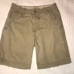 Hollister khaki shorts